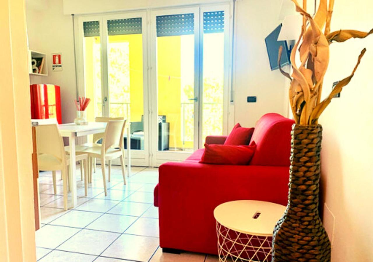 Gardalakeapartment A Сірміоне Екстер'єр фото